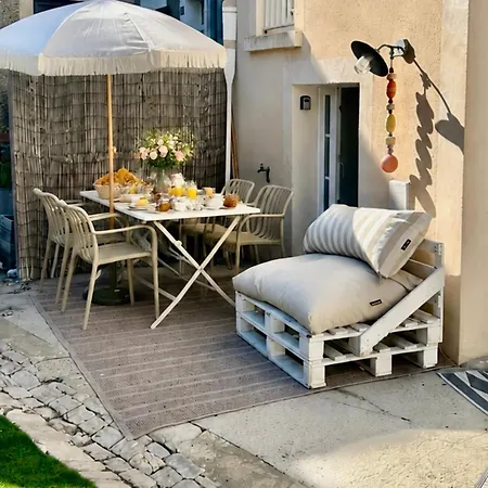La Maison De Justine